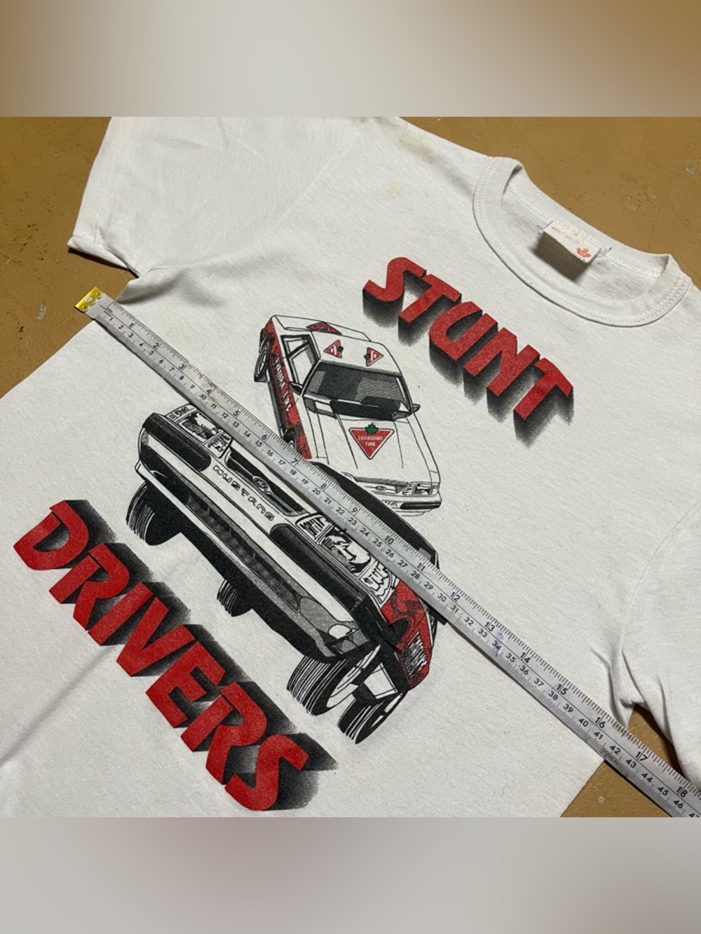 70’s Penman’s Canadian Tire Stunt Drivers Graphic Tee Autographed Small - Picture 3 of 5